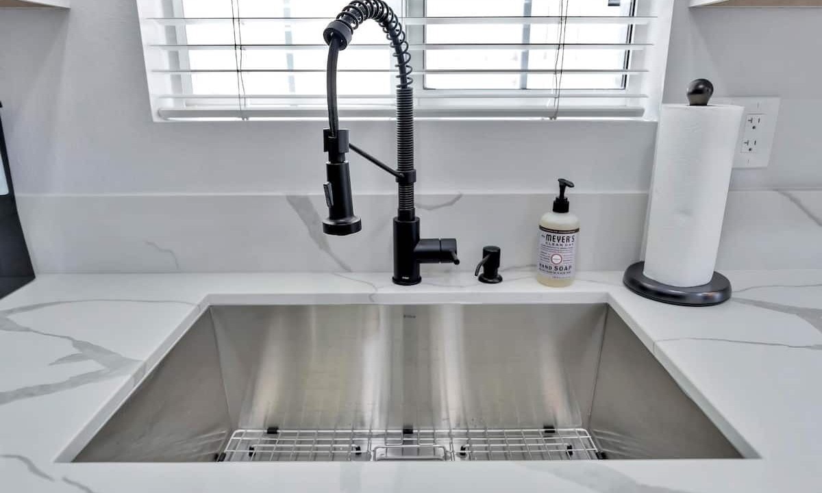 Photo of Bathroom in Belmont Shore