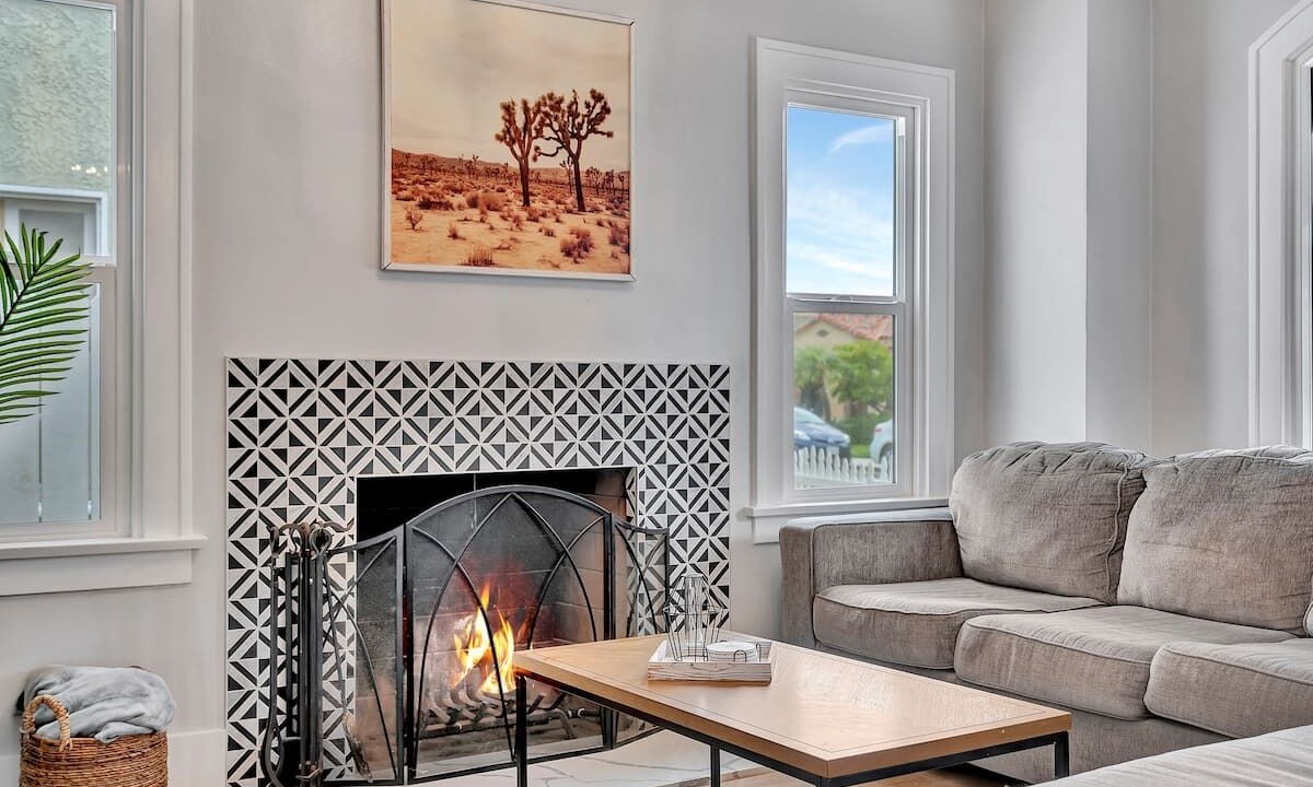Photo of Livingroom in Belmont Shore