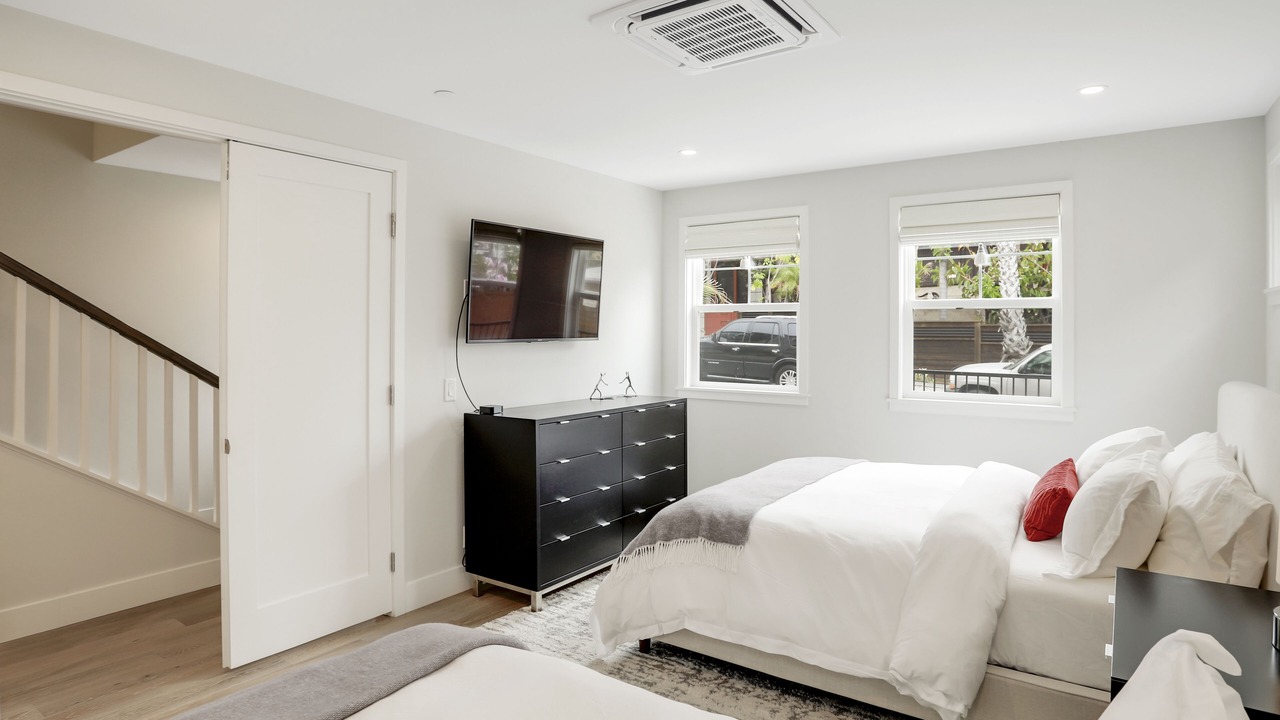 Photo of Bedroom in Beach Barber Tract