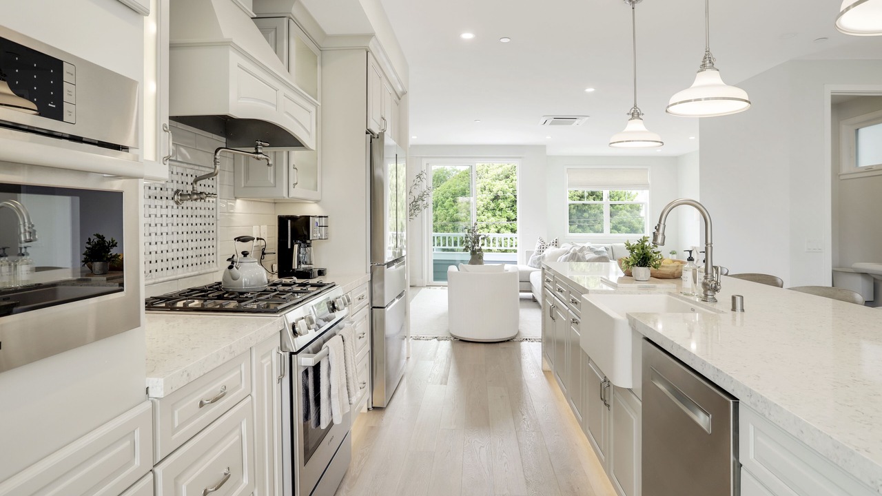 Photo of Kitchen in Beach Barber Tract