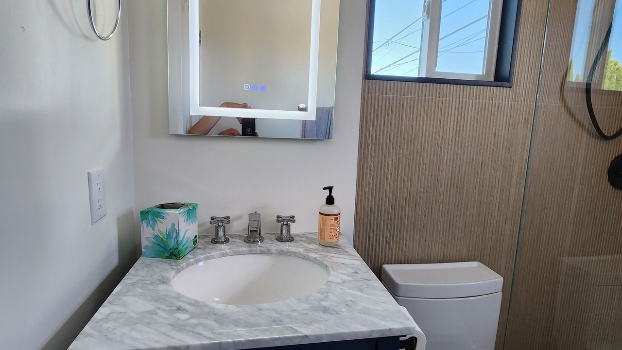 Photo of Bathroom in Los Feliz