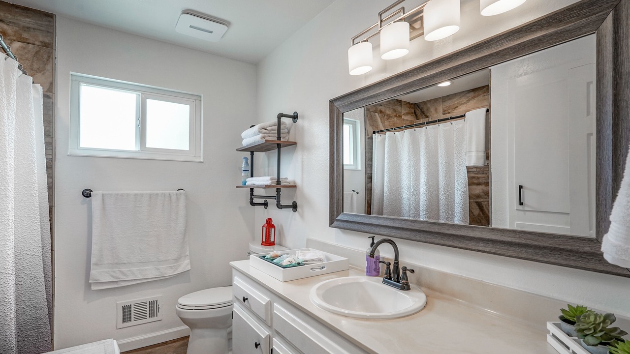 Photo of Bathroom in Marina