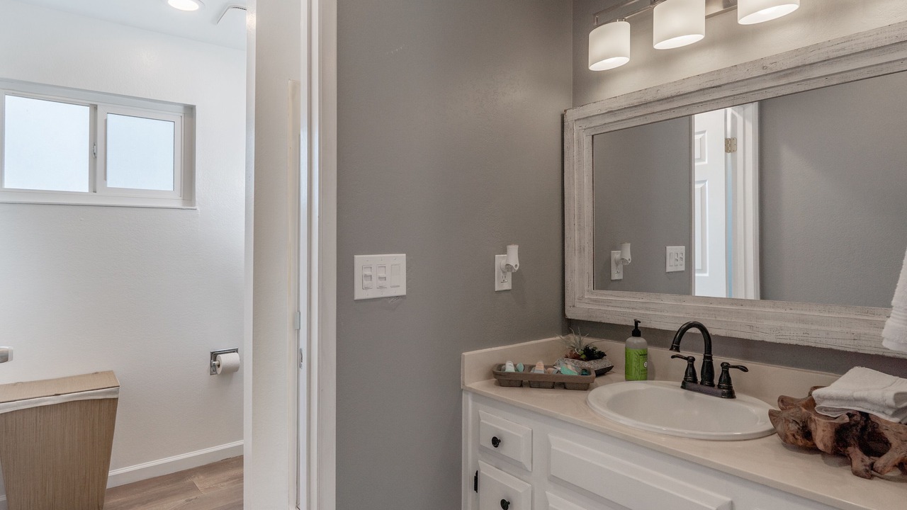 Photo of Bathroom in Marina