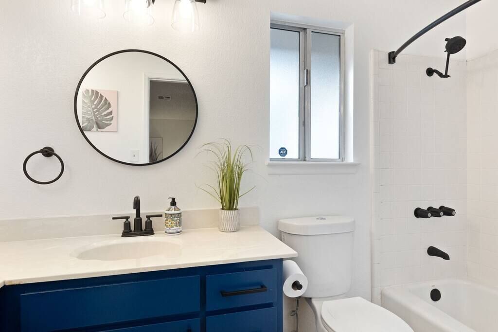 Photo of Bathroom in Indian Cove