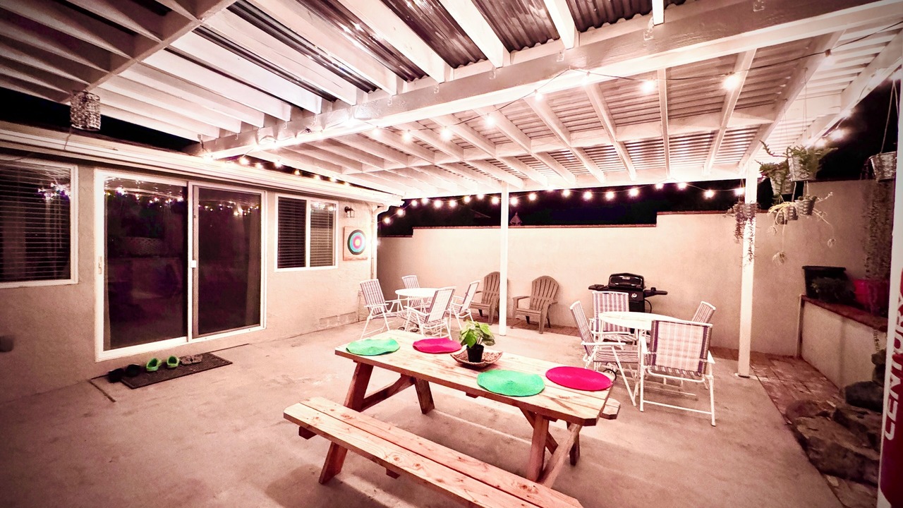 Photo of Outdoor in Allied Gardens