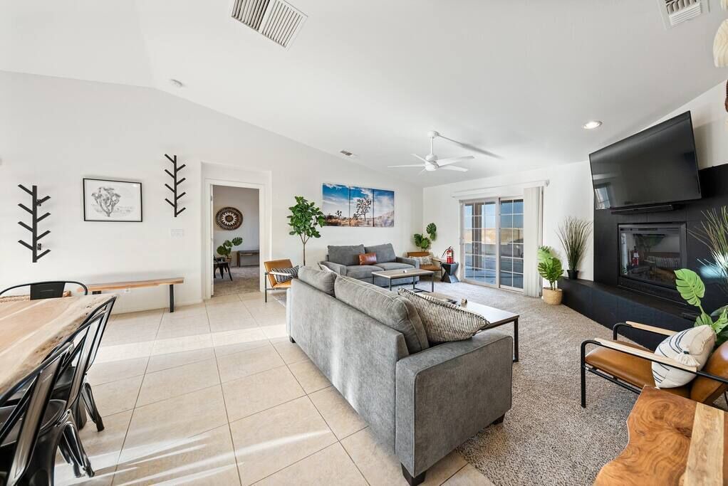Photo of Livingroom in Indian Cove