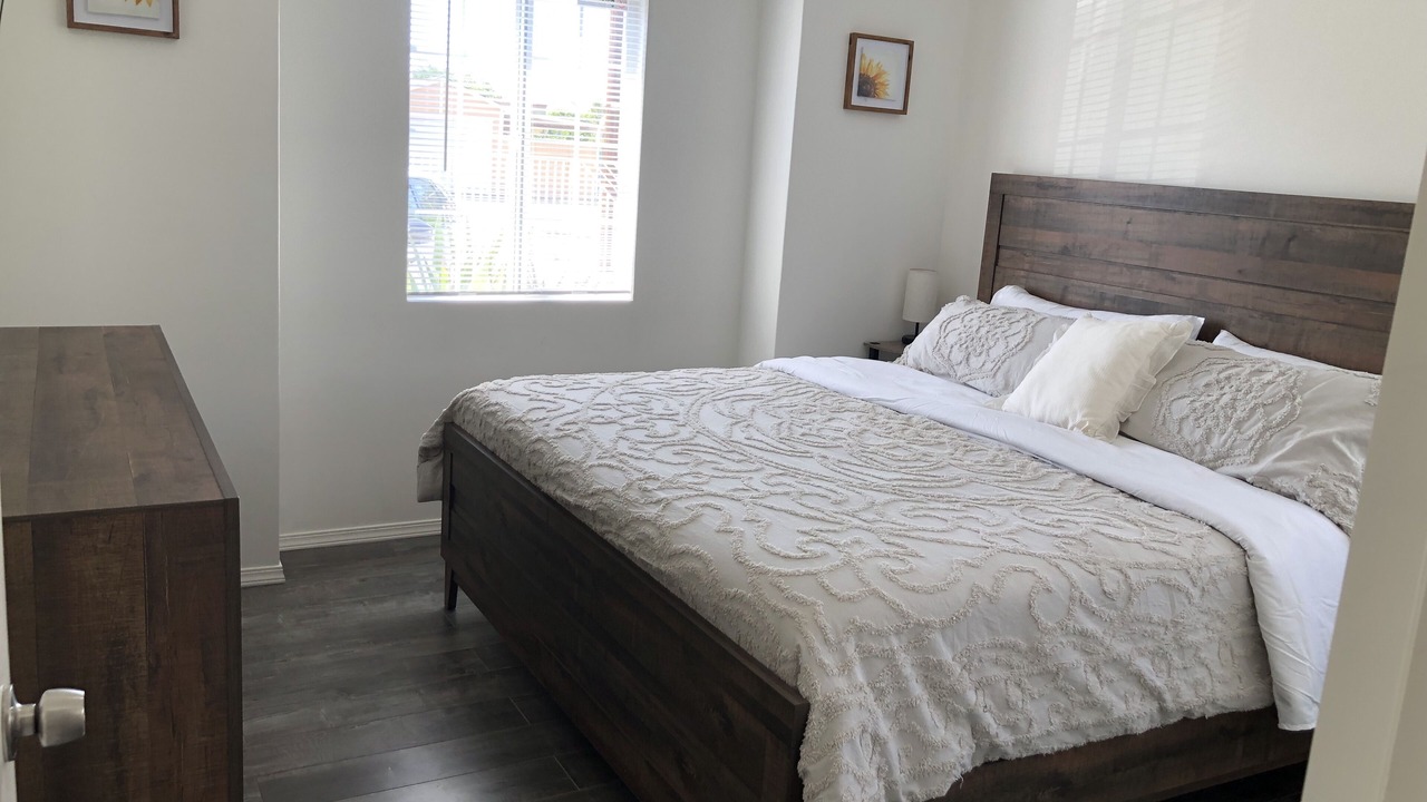 Photo of Bedroom in North Hollywood