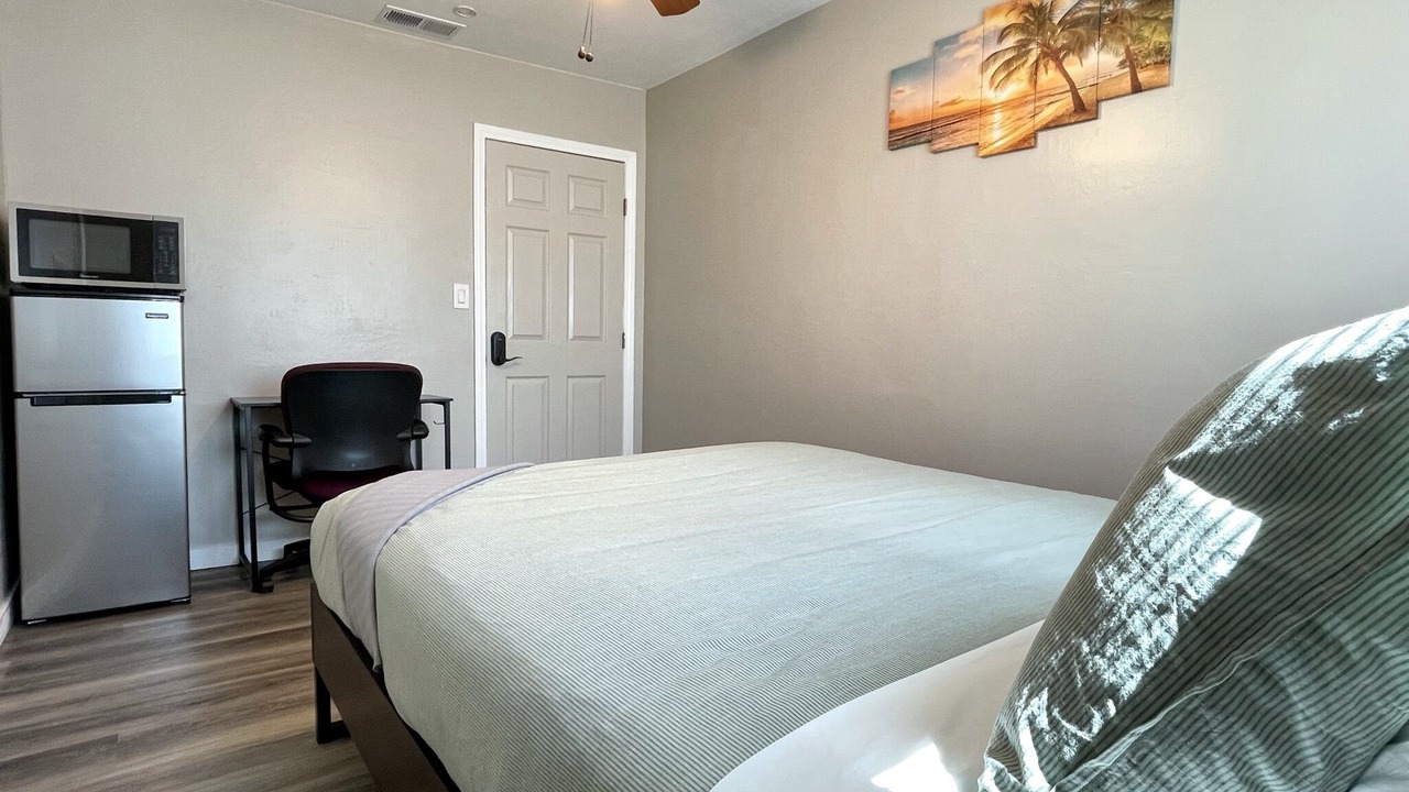 Photo of Bedroom in Corridor