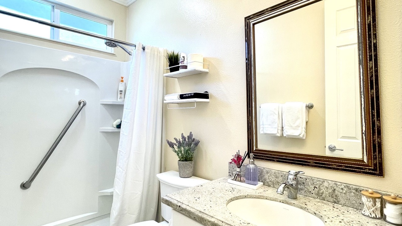 Photo of Bathroom in Eastvale