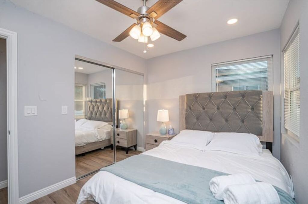 Photo of Bedroom in Lincoln Acres