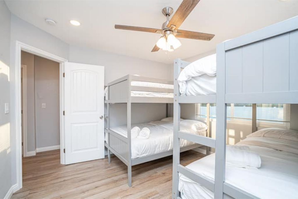 Photo of Bedroom in Lincoln Acres