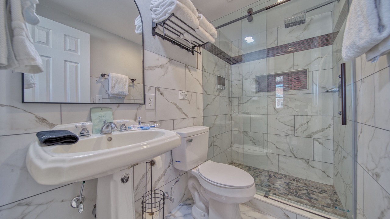 Photo of Bathroom in Mojave Desert