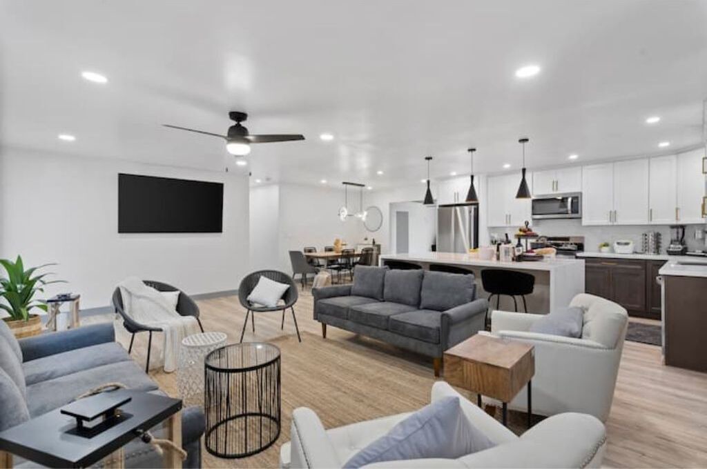 Photo of Livingroom in Lincoln Acres
