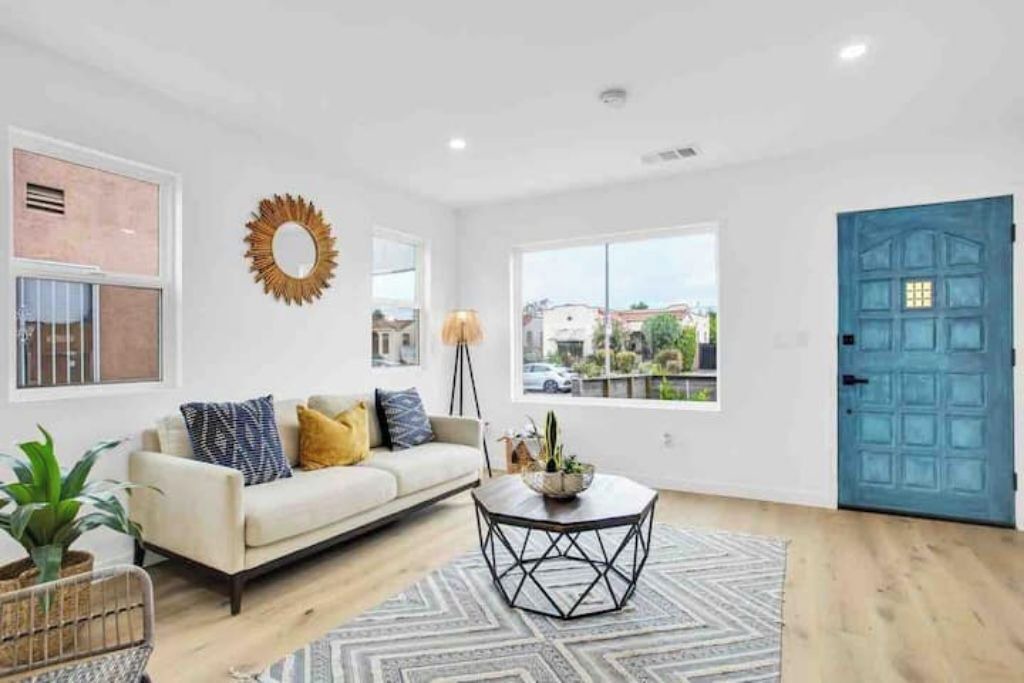Photo of Livingroom in Park Mesa Heights