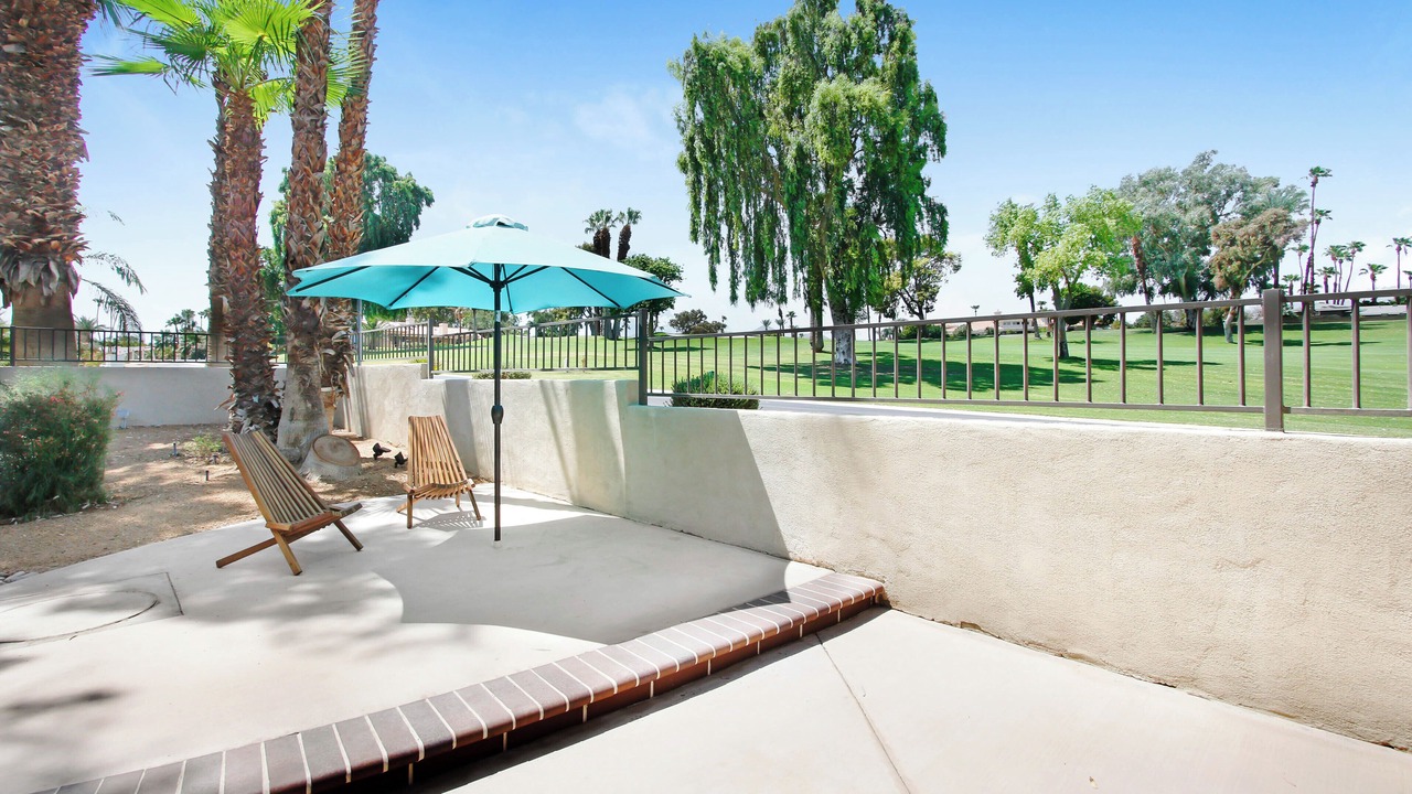 Photo of Patio Balcony in La Quinta