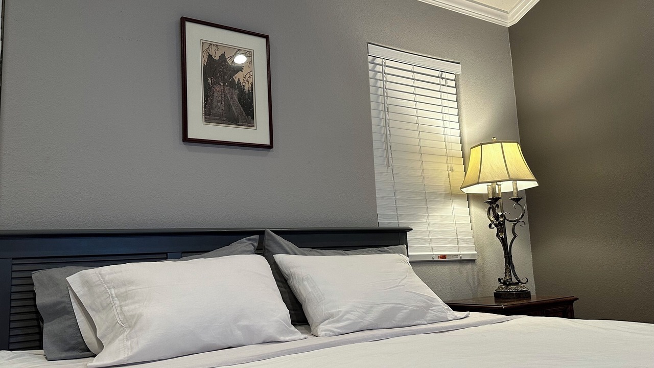 Photo of Bedroom in Anaheim Colony Historic District