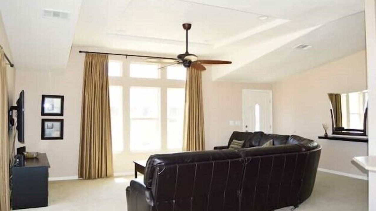 Photo of Livingroom in Havasu Lake