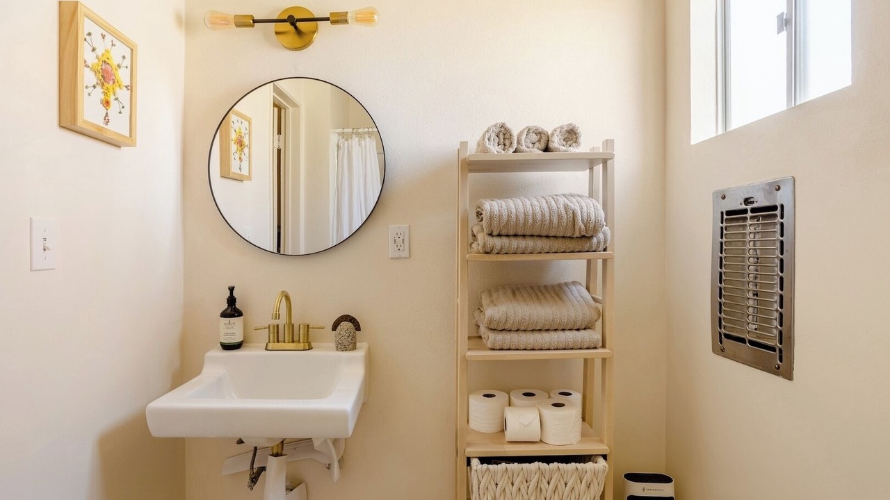 Photo of Bathroom in Joshua Tree Highlands