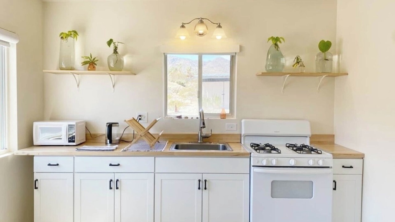 Photo of Kitchen in Joshua Tree Highlands