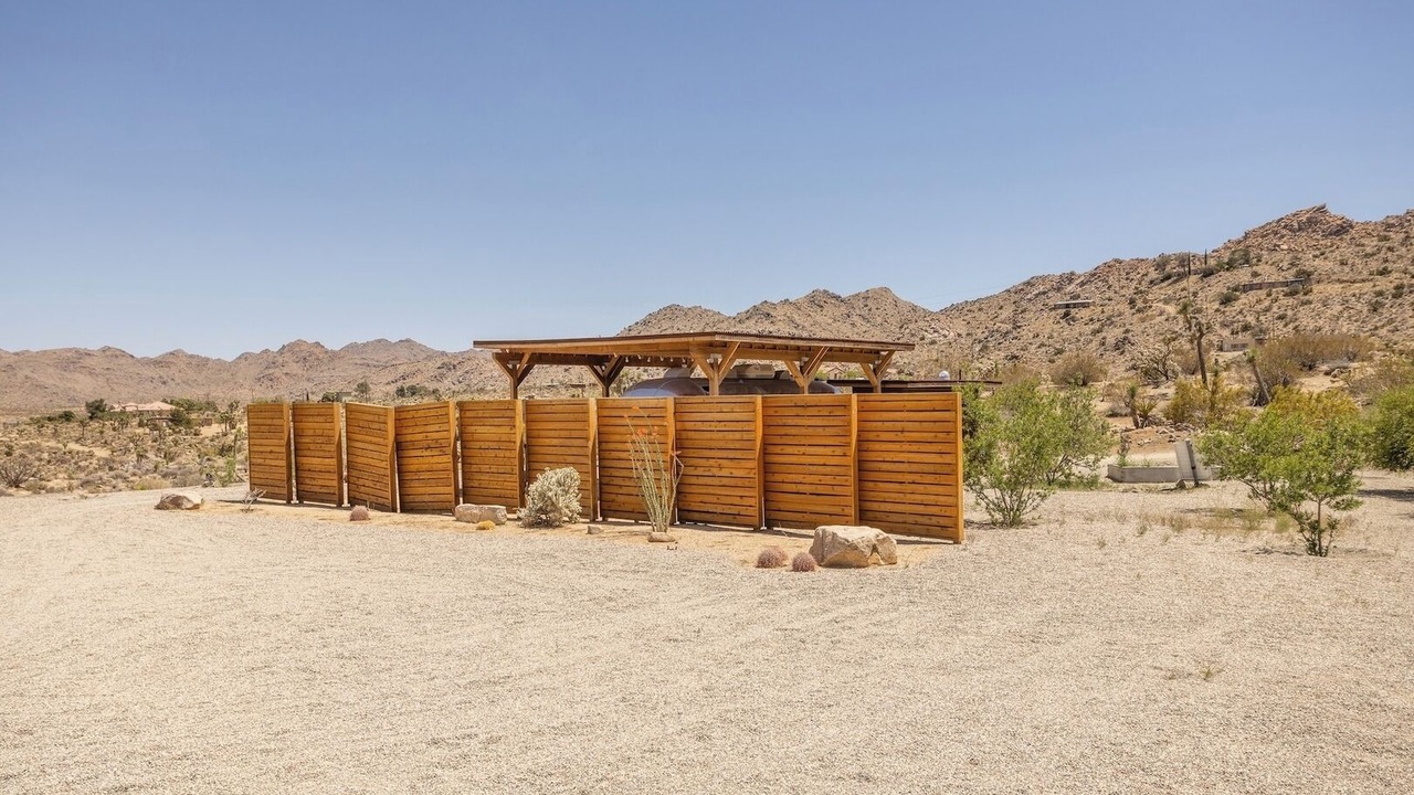 Photo of Others in Joshua Tree Highlands