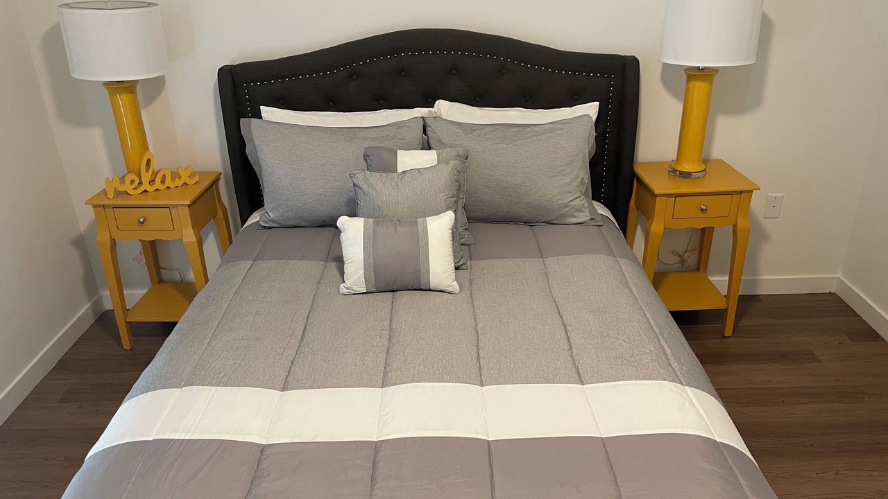 Photo of Bedroom in Downtown
