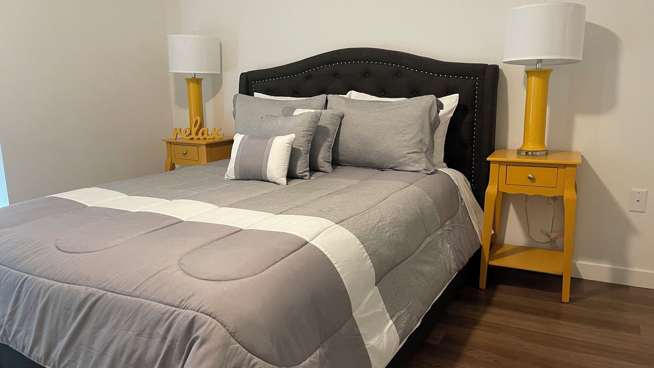 Photo of Bedroom in Downtown
