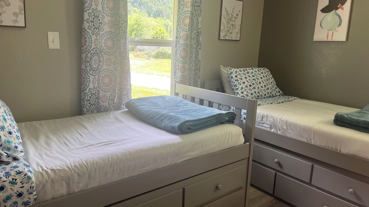 Photo of Bedroom in Orick