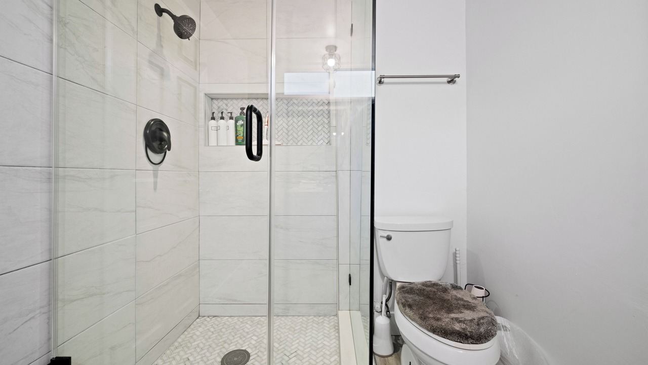 Photo of Bathroom in Orange