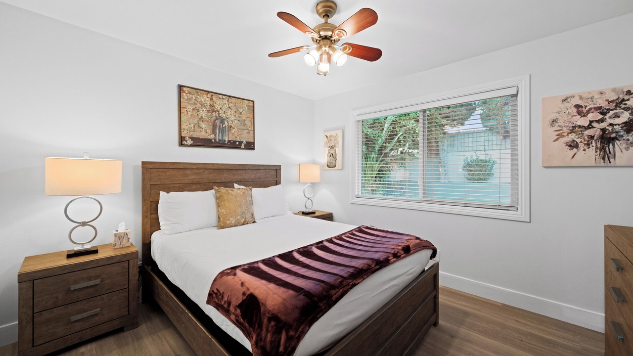 Photo of Bedroom in Orange
