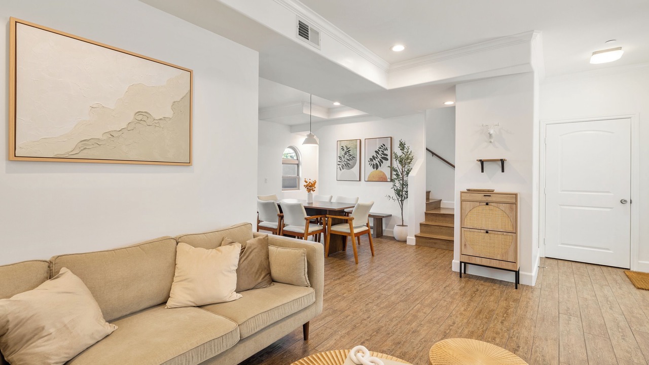 Photo of Livingroom in San Gabriel