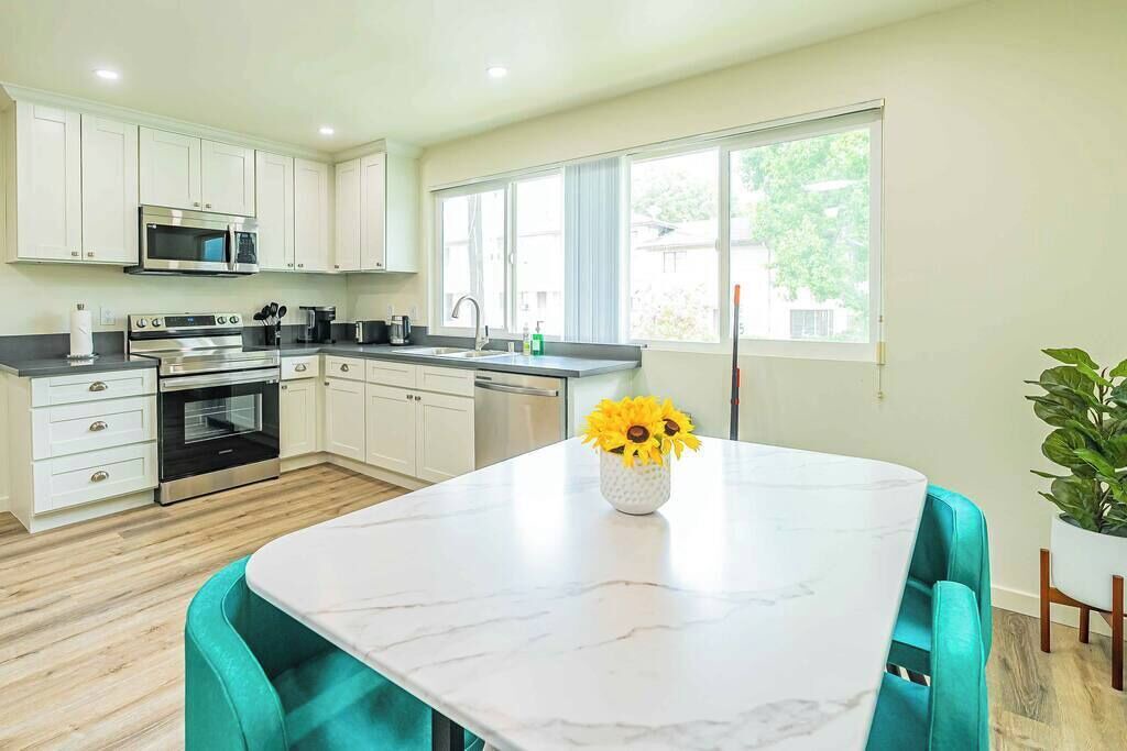 Photo of Kitchen in Altadena