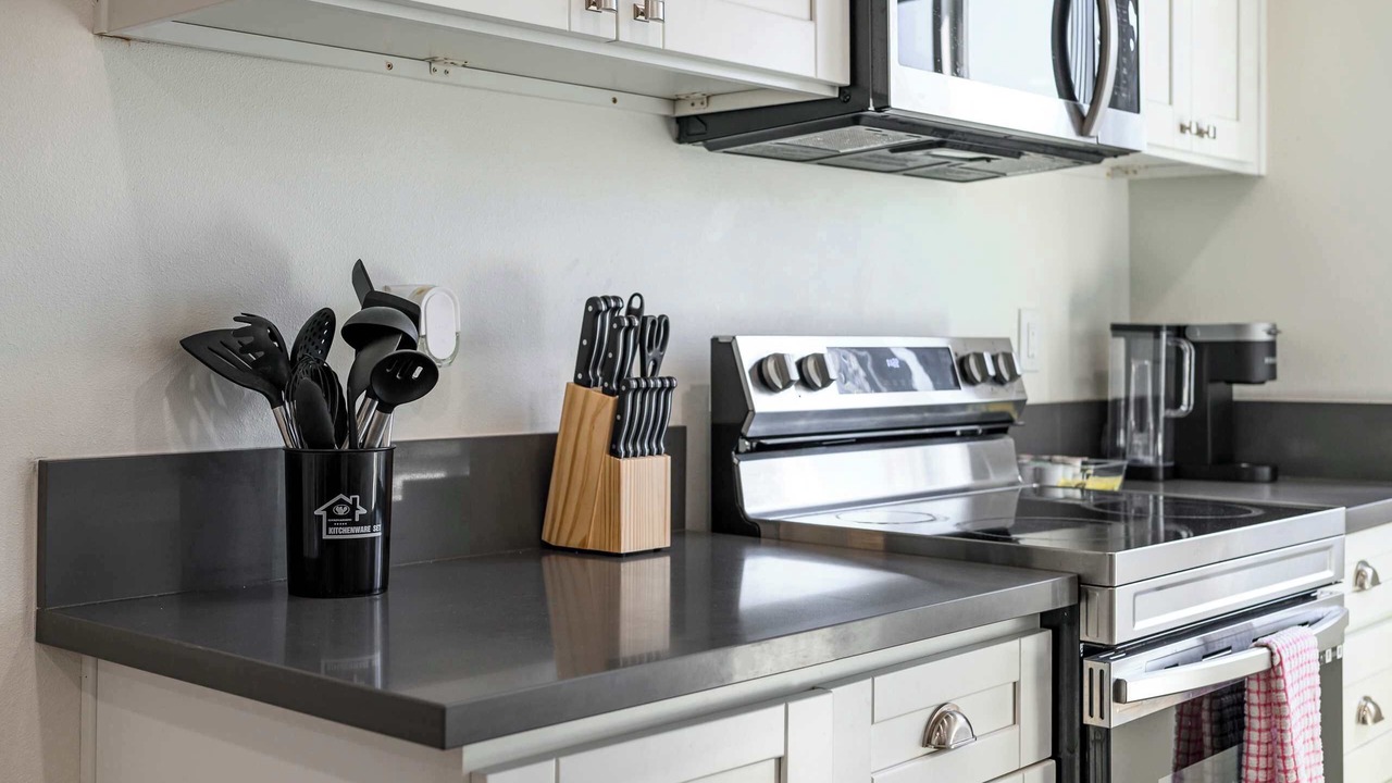 Photo of Kitchen in Altadena