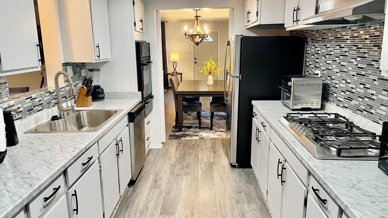Photo of Kitchen in Azusa