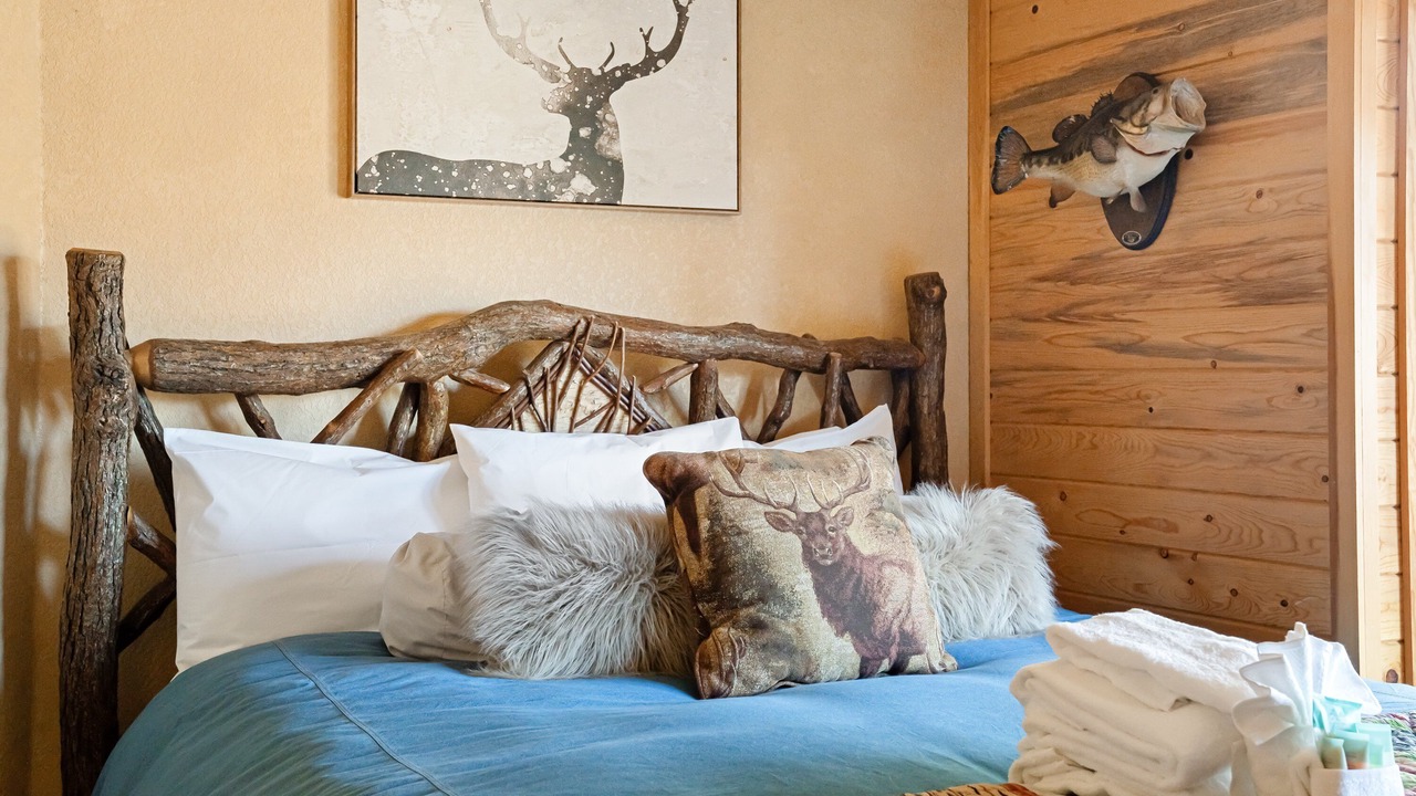 Photo of Bedroom in Castle Glen Estates
