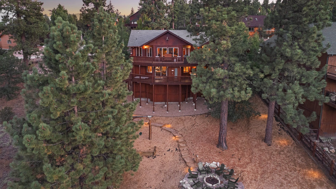 Photo of Outdoor in Castle Glen Estates