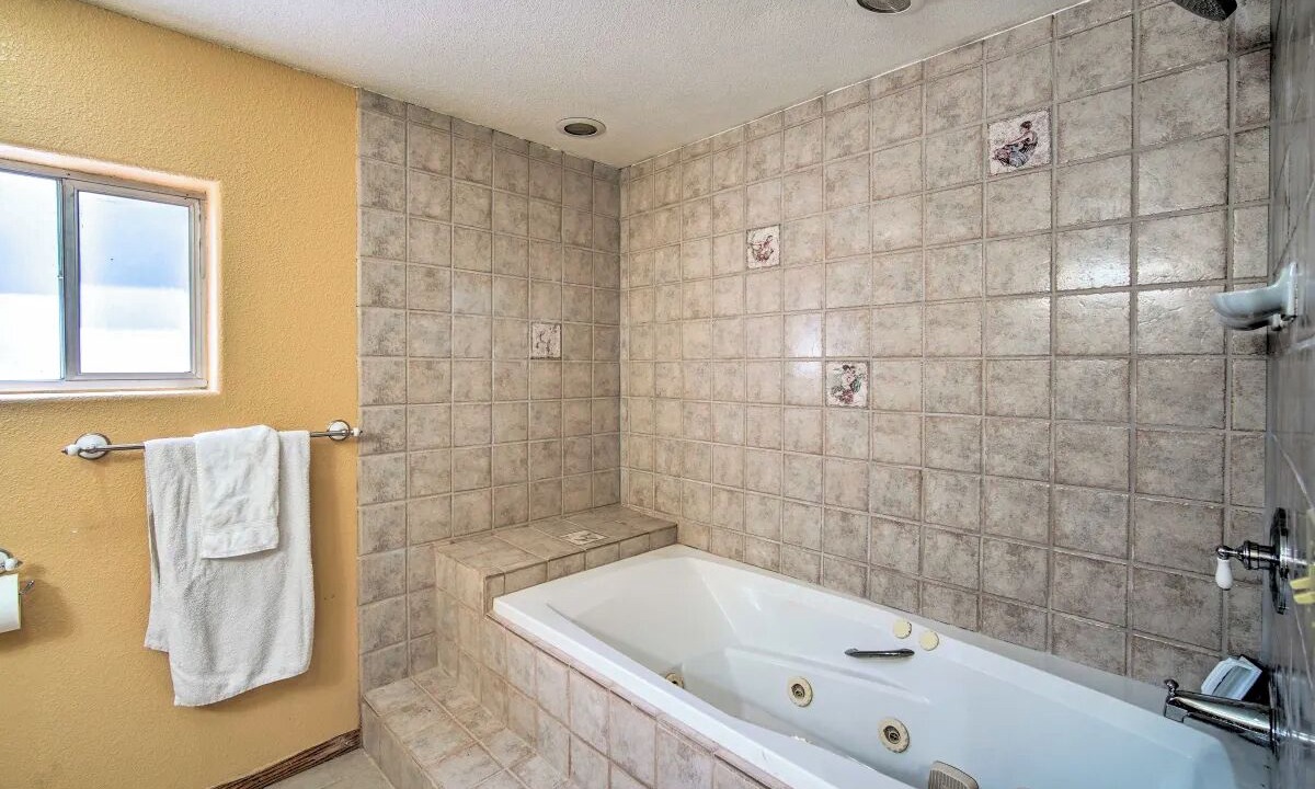 Photo of Bathroom in Wrightwood
