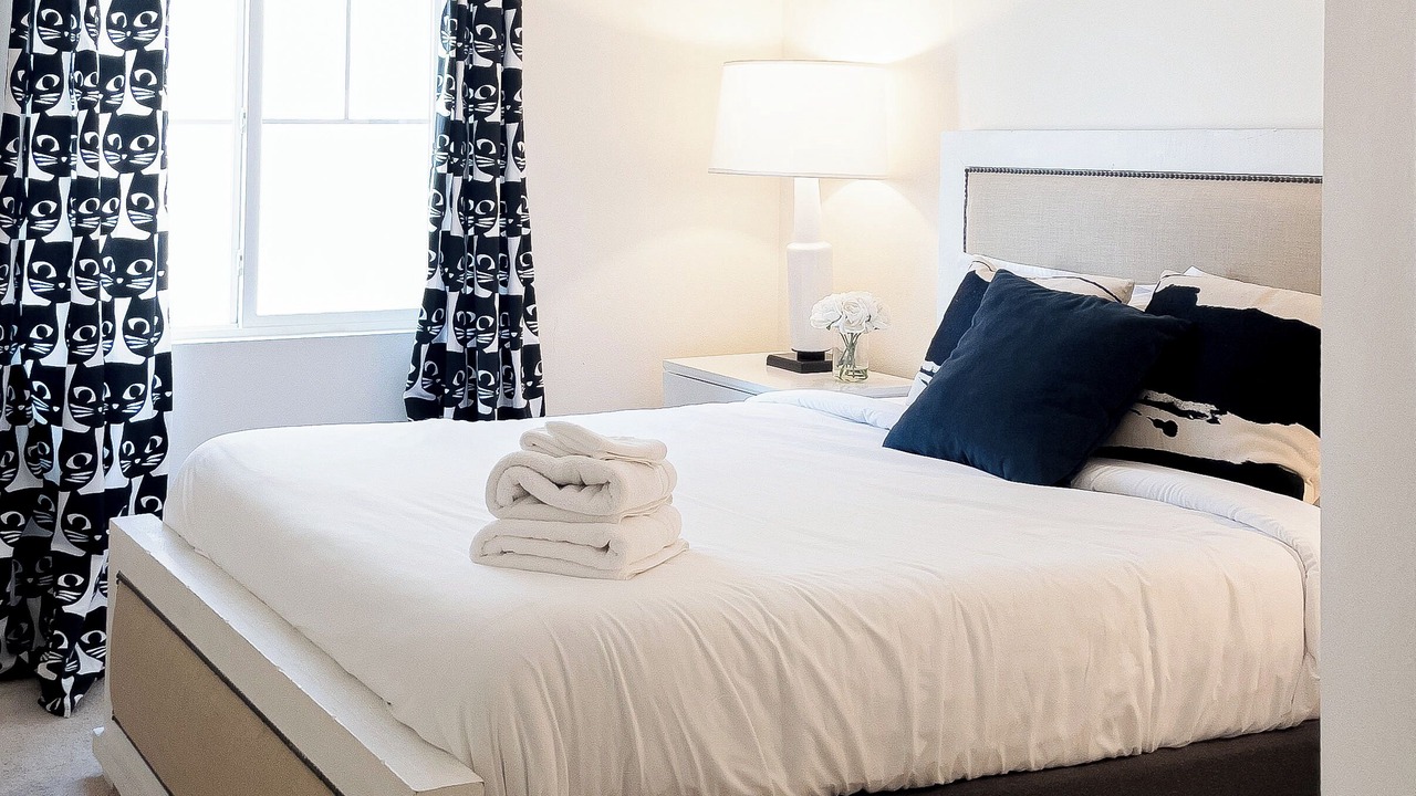 Photo of Bedroom in Mira Loma