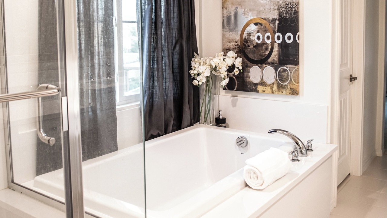 Photo of Bathroom in Mira Loma