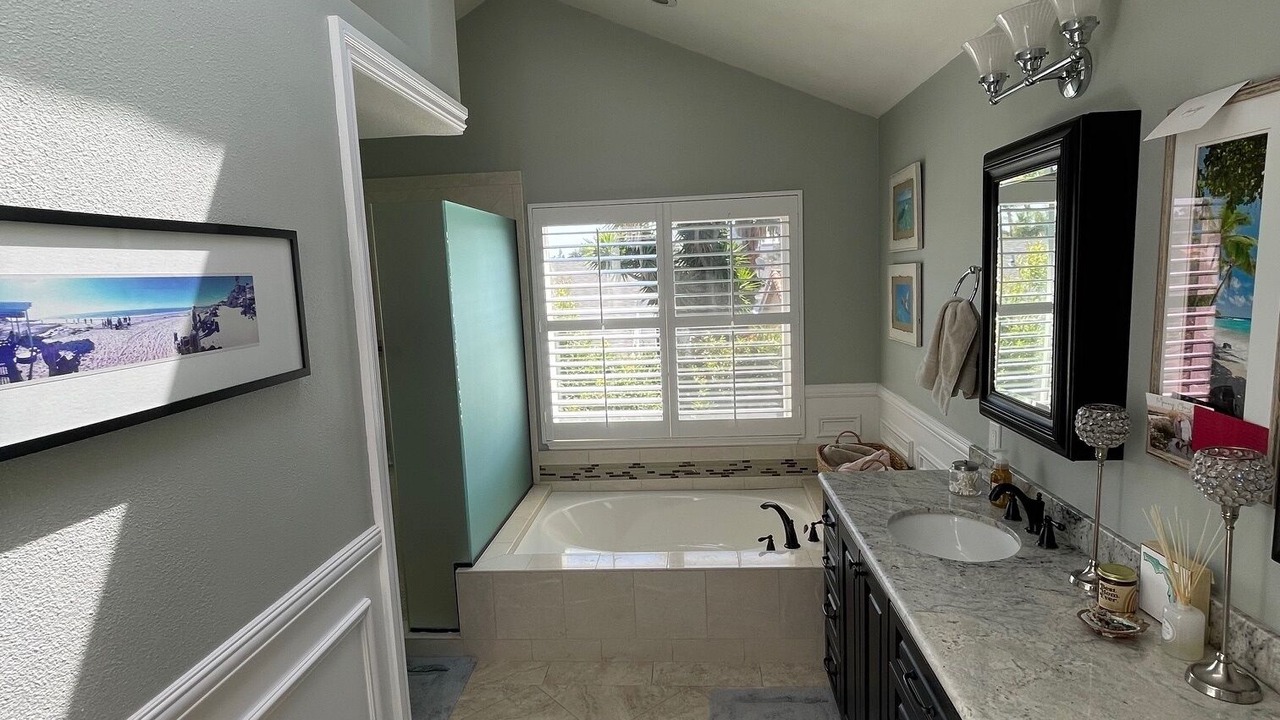Photo of Bathroom in Costa Mesa