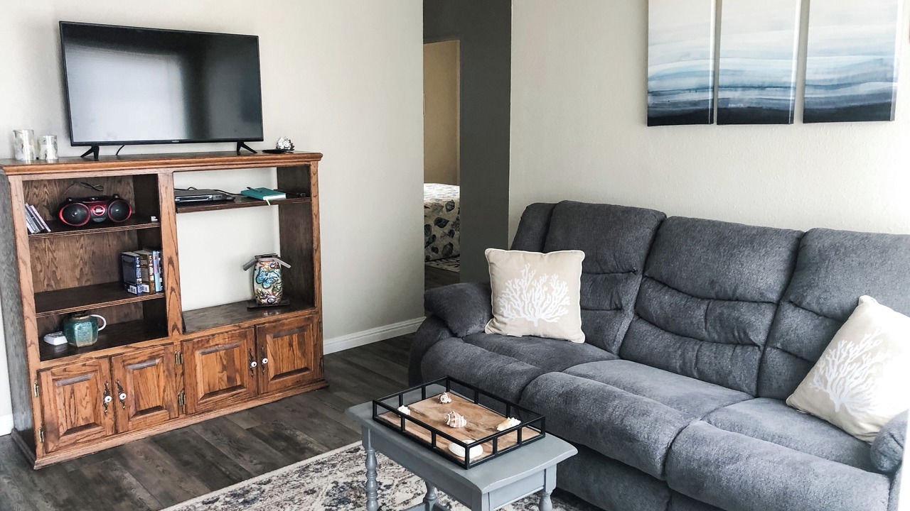 Photo of Livingroom in Eureka
