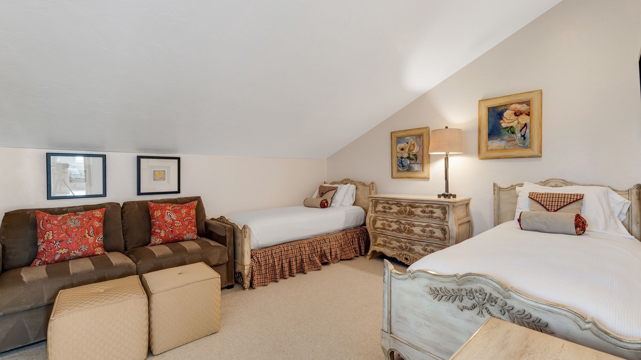 Photo of Bedroom in Castroville