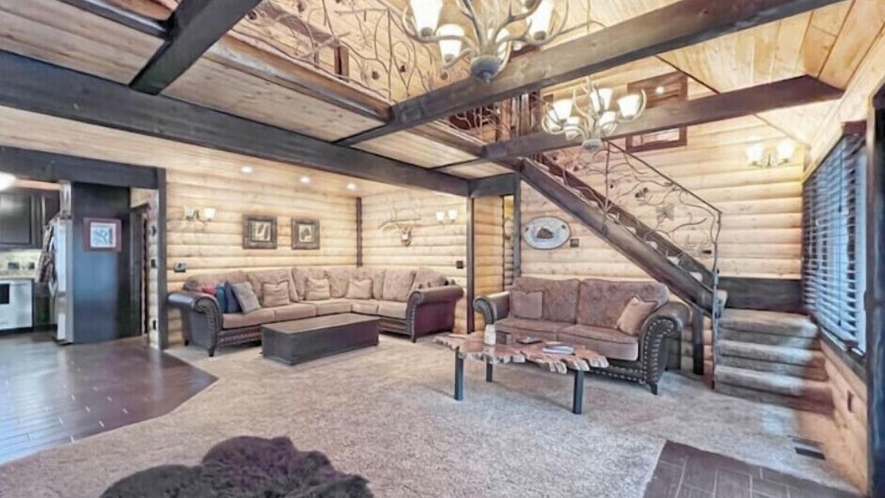 Photo of Livingroom in Wrightwood