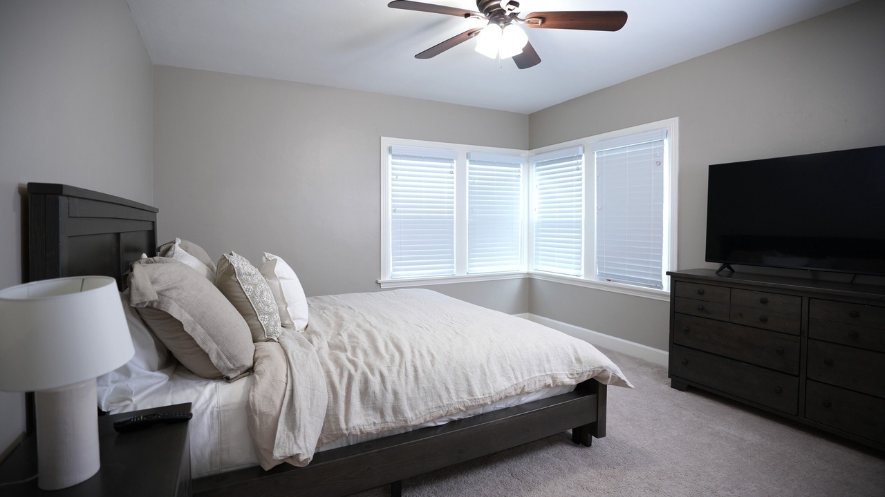 Photo of Bedroom in Santa Ana