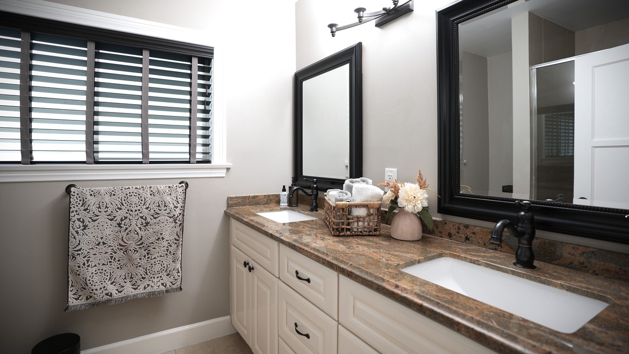 Photo of Bathroom in Santa Ana