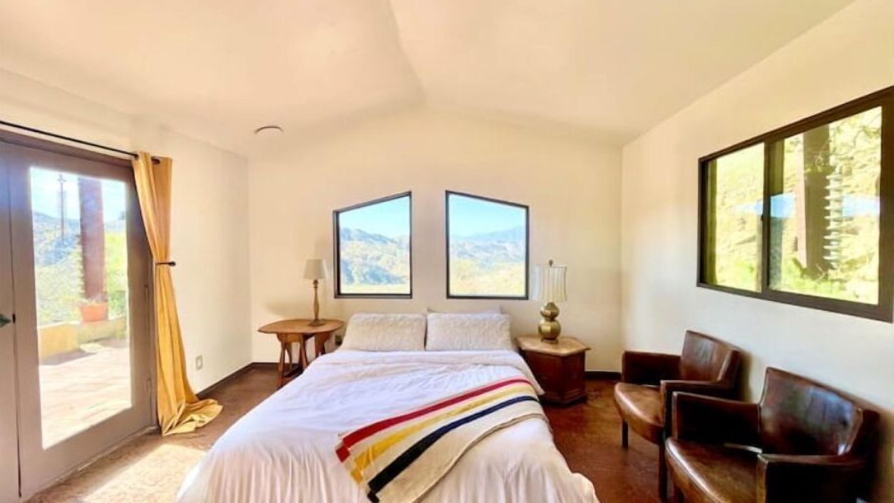Photo of Bedroom in Morongo Valley