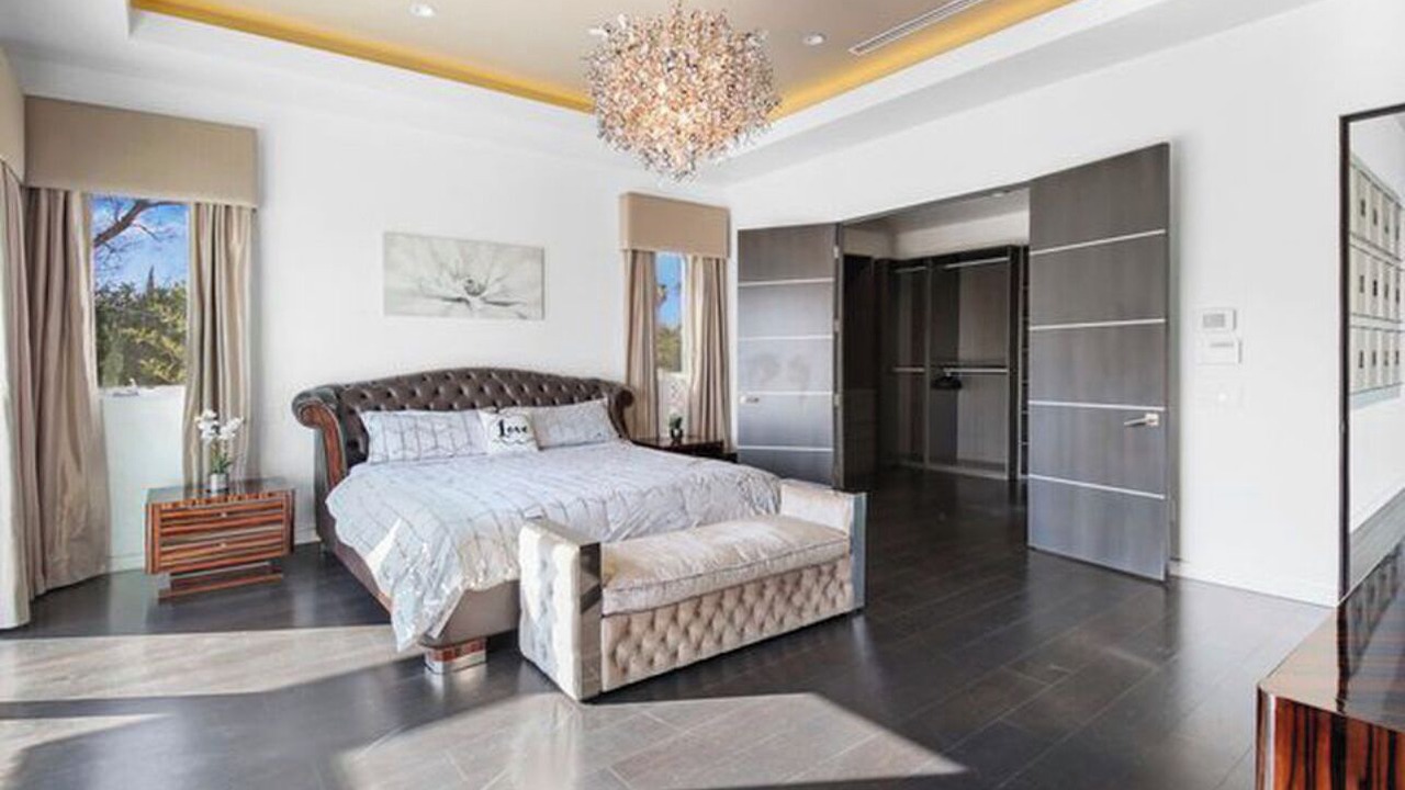 Photo of Bedroom in Carthay Circle