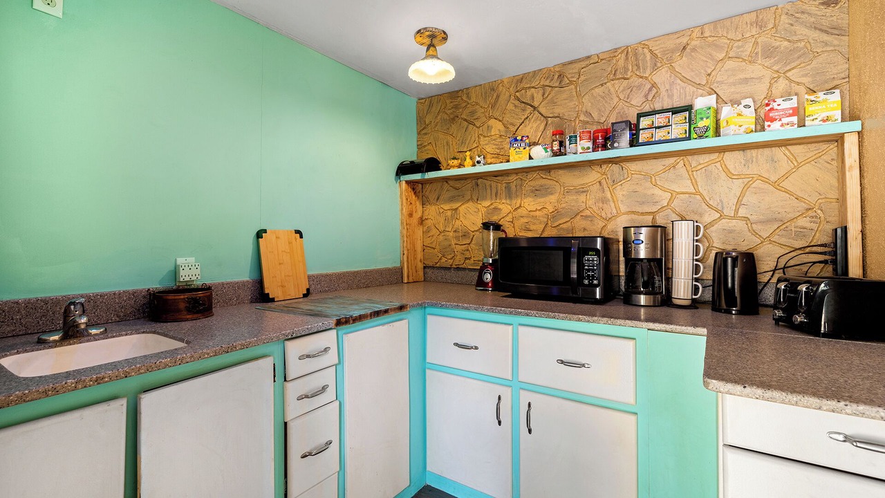 Photo of Kitchen in Leona Valley