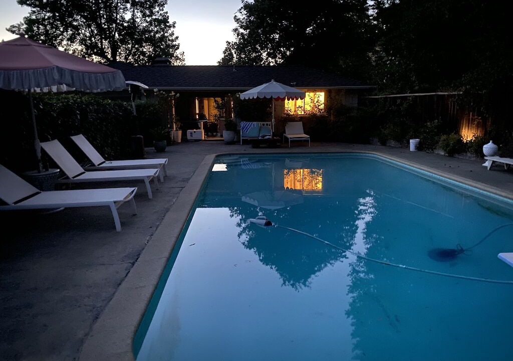 Photo of Outdoor in Benbow