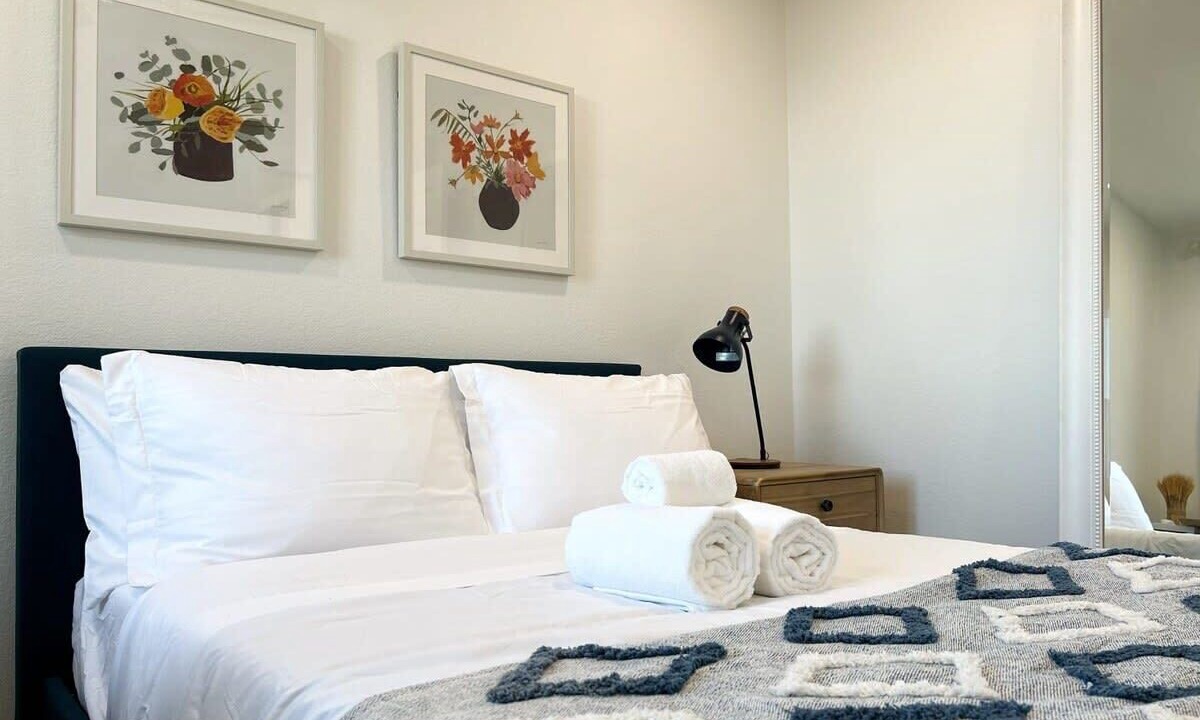 Photo of Bedroom in Edgemar - Pacific Manor