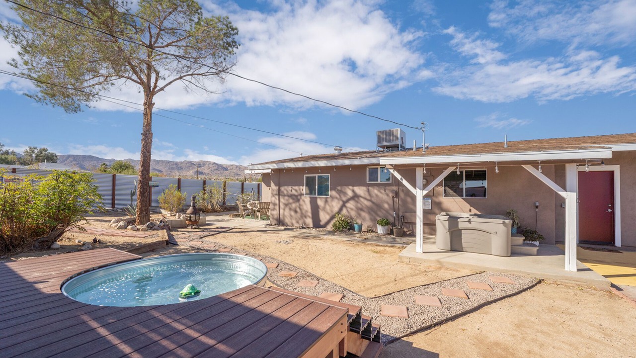 Photo of Patio Balcony in Joshua Tree